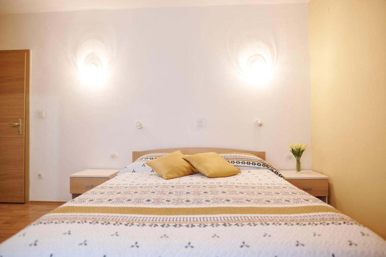 Guesthouse Villa Galovic Brsec Room photo